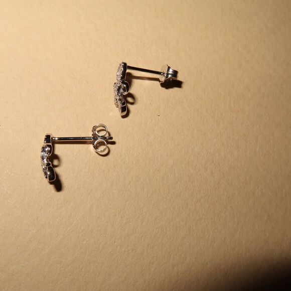 diamond earrings - Picture 4 of 4